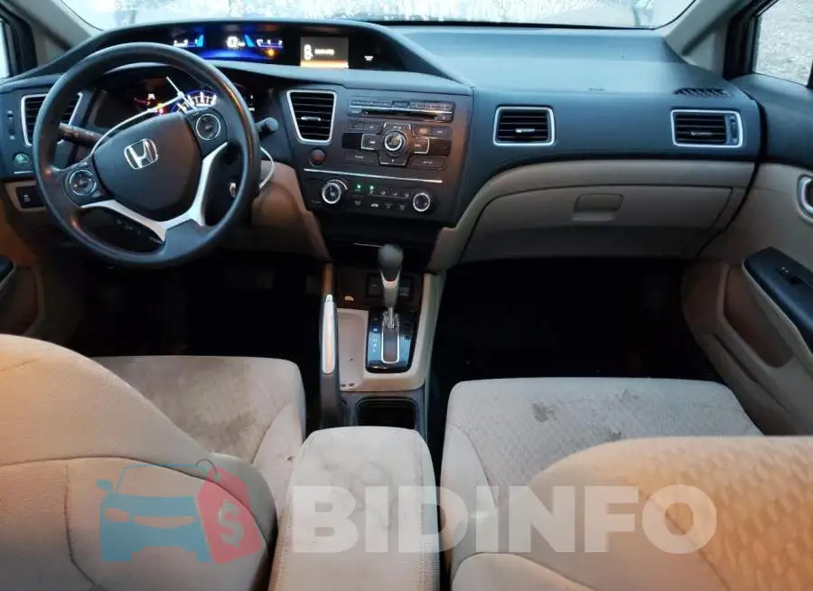 19XFB2F57EE061587 Photo# 8