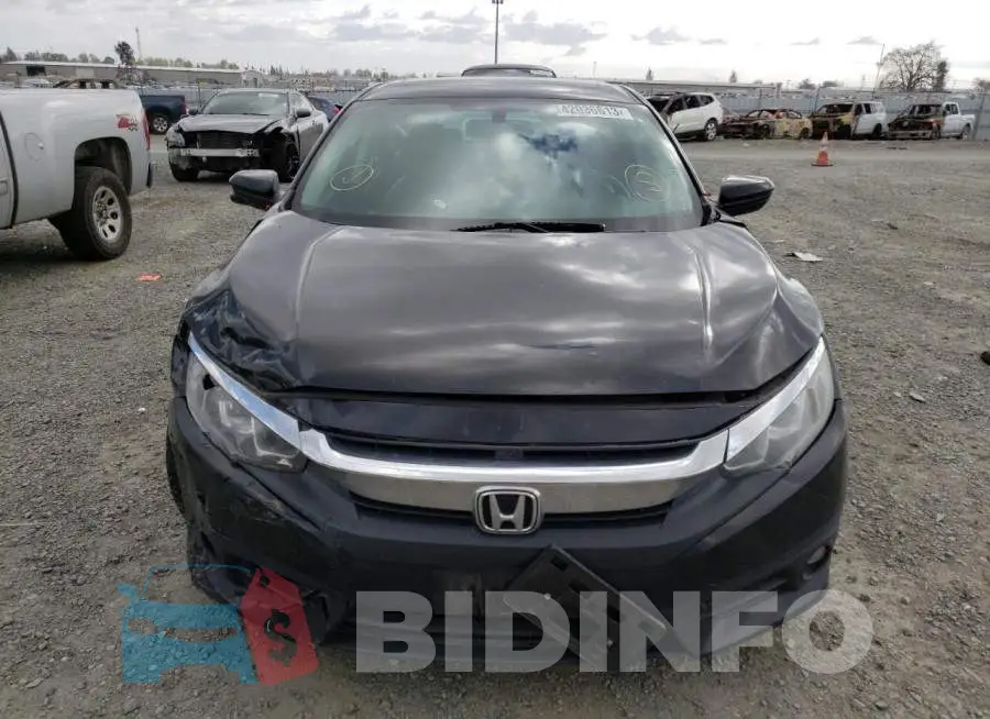 19XFC1F70HE201735 Photo# 5