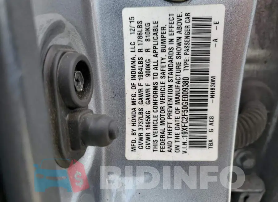 19XFC2F50GE009380 Photo# 12