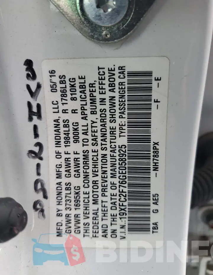 19XFC2F76GE058925 Photo# 12