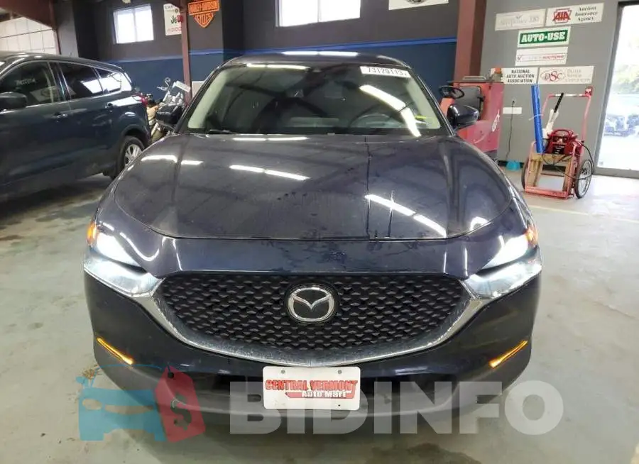3MVDMBCL9LM120886 Photo# 5