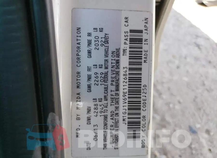 JM1GJ1V69E1126843 Photo# 12