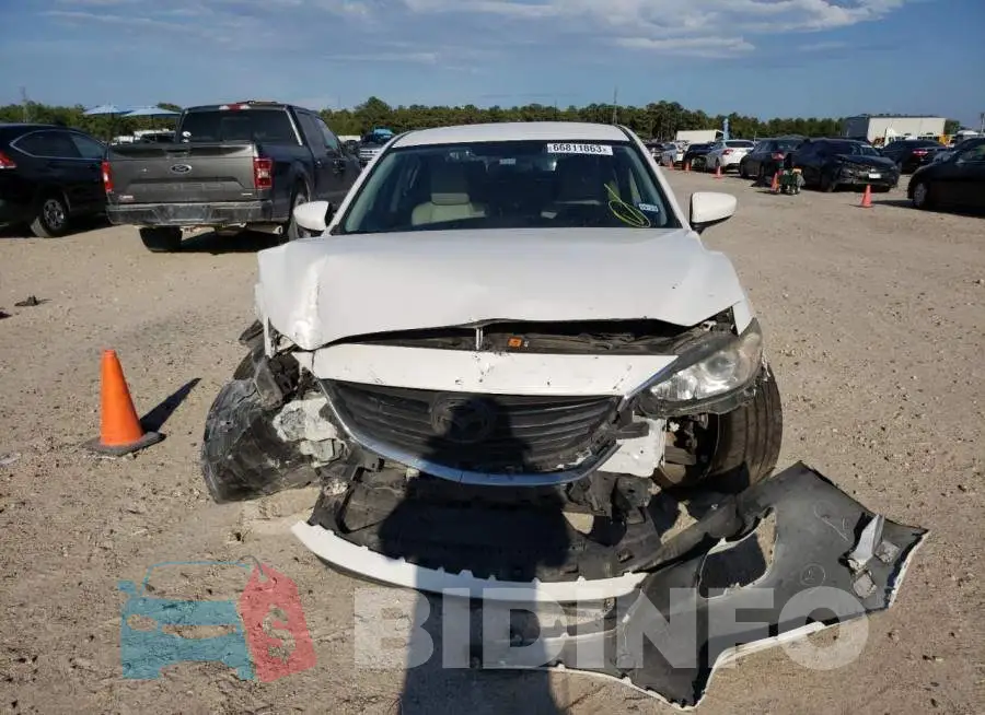 JM1GJ1V69E1126843 Photo# 5