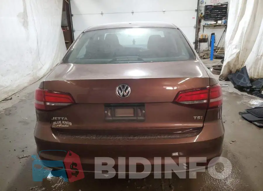 3VW267AJ5GM389228 Photo# 6