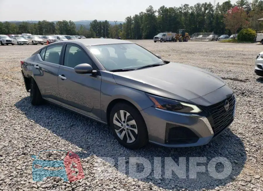 1N4BL4BV1PN416481 Photo# 4