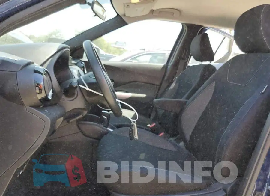 3N1CP5CU2JL521135 Photo# 7