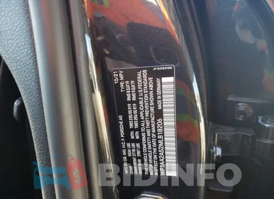 WP1AA2A52MLB18206 Photo# 12
