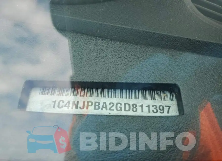 1C4NJPBA2GD811397 Photo# 13