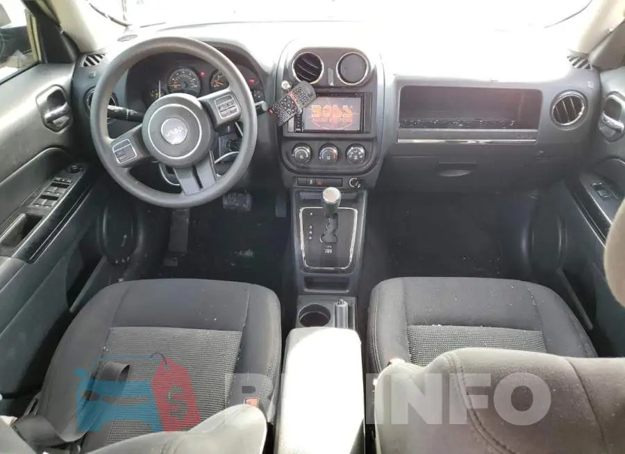 1C4NJPBAXFD219938 Photo# 8