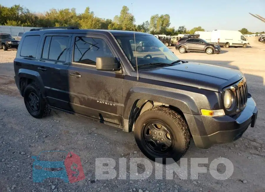 1C4NJPBAXGD527483 Photo# 4