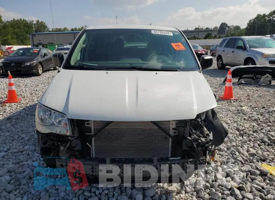 2C4RDGBGXJR170498 Photo# 5