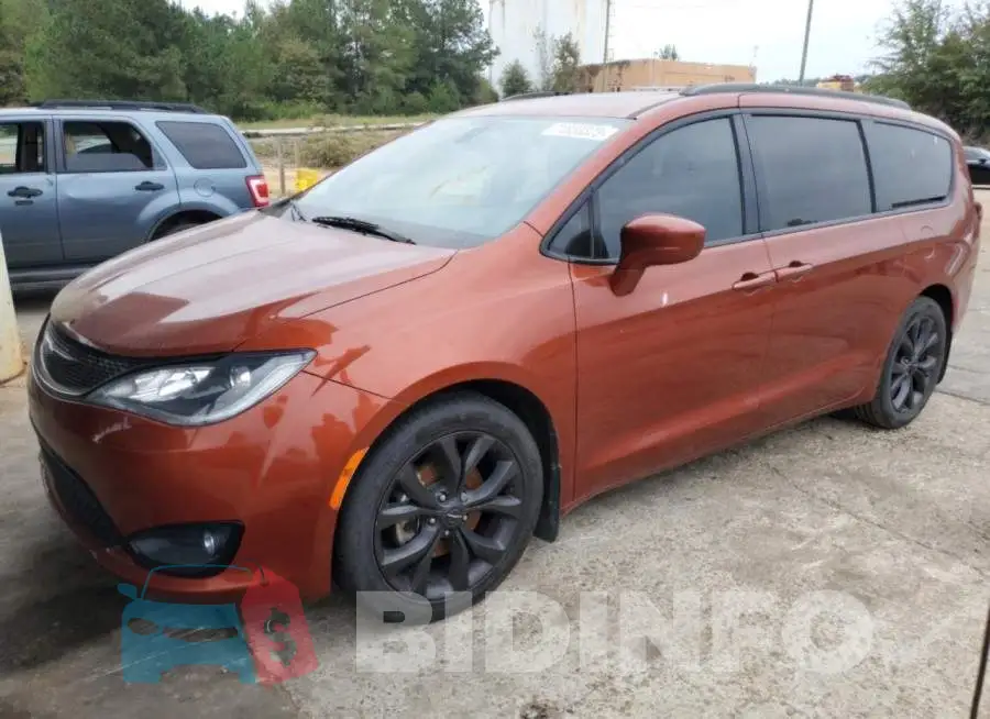 2C4RC1EG6JR189092 Photo# 1