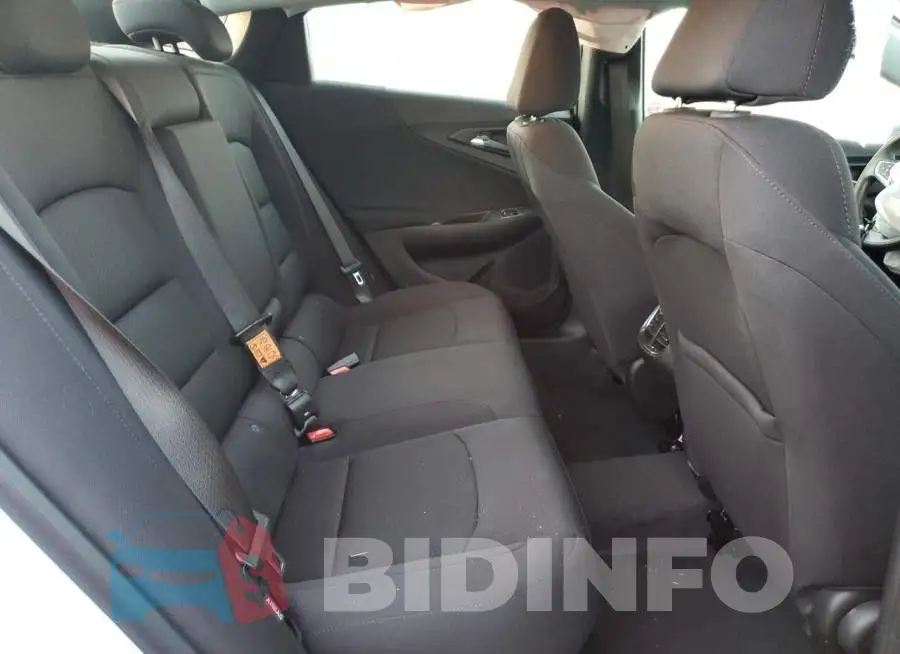 1G1ZD5ST0PF207424 Photo# 10