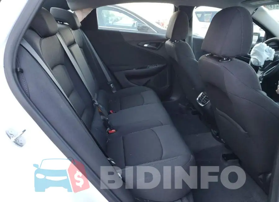 1G1ZD5ST2PF179142 Photo# 10