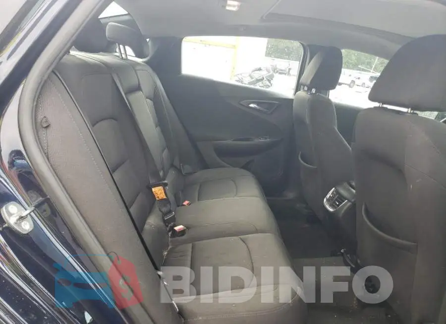 1G1ZD5ST8JF231431 Photo# 10