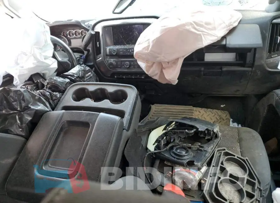 1GC1KVE83GF208200 Photo# 8
