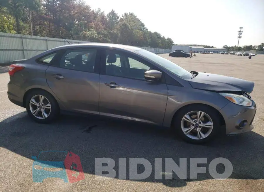 1FADP3F21EL215230 Photo# 4