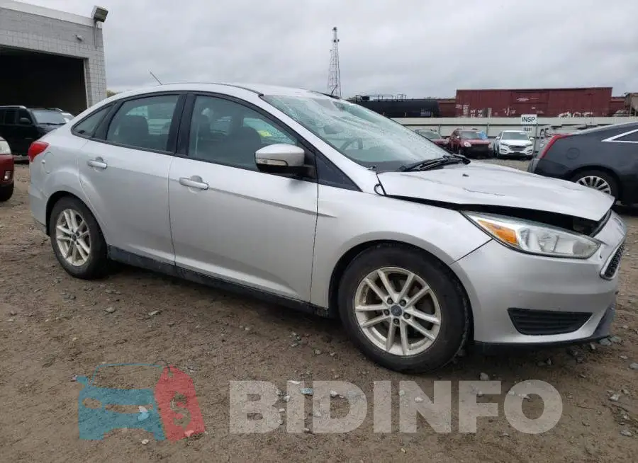1FADP3F23GL235627 Photo# 4
