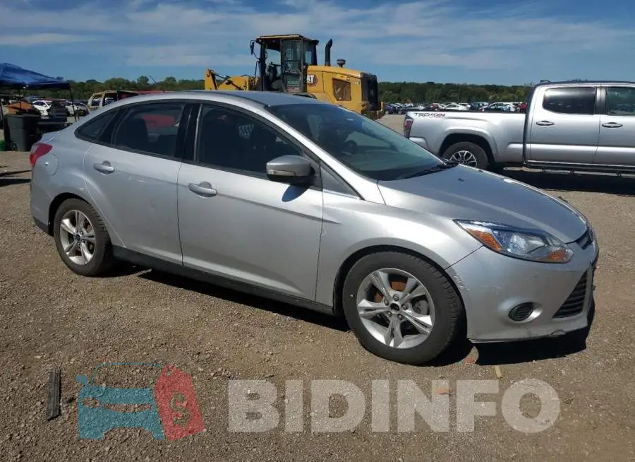1FADP3F26EL306283 Photo# 4