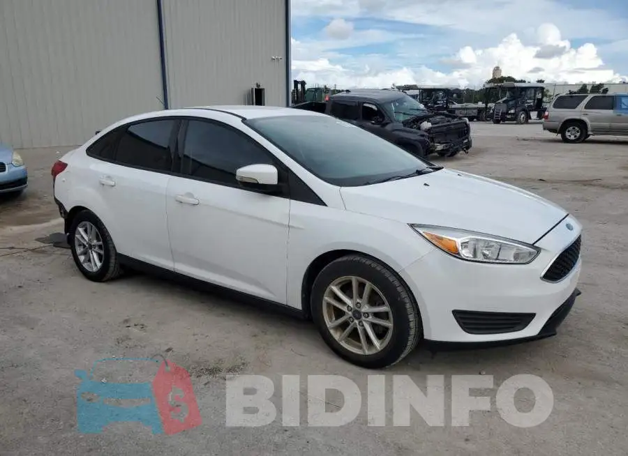 1FADP3F27HL230027 Photo# 4