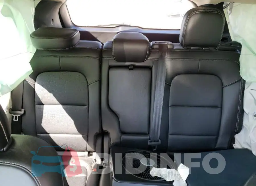 1FMCU0H68LUA68548 Photo# 10