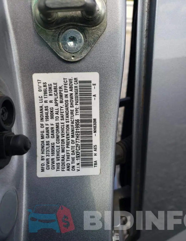 19XFC2F77HE019956 Photo# 12