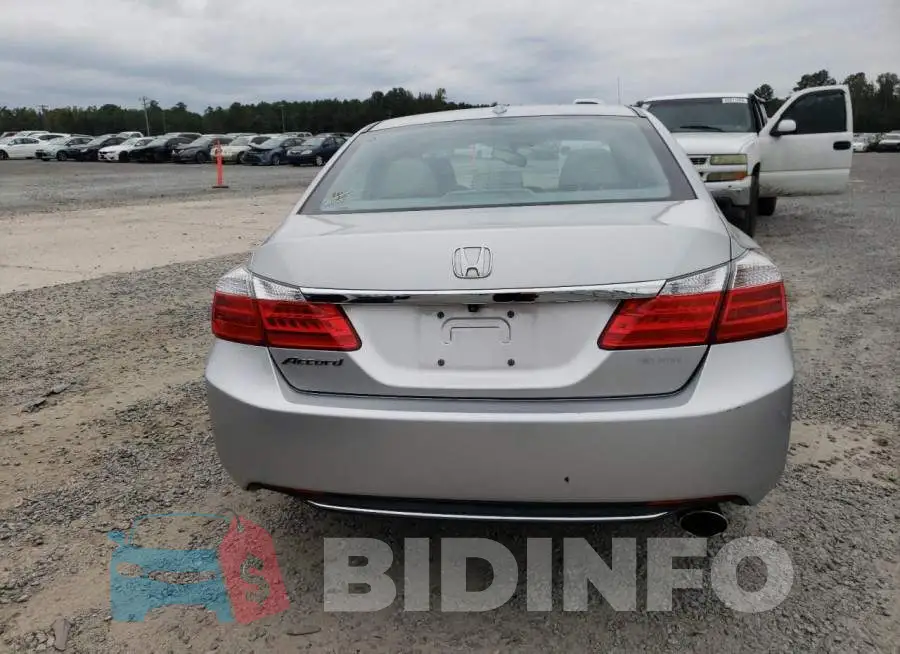 1HGCR2F82EA210842 Photo# 6