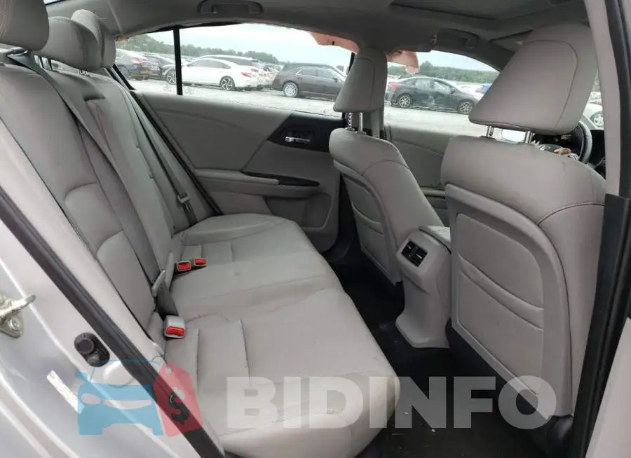 1HGCR2F82EA210842 Photo# 10
