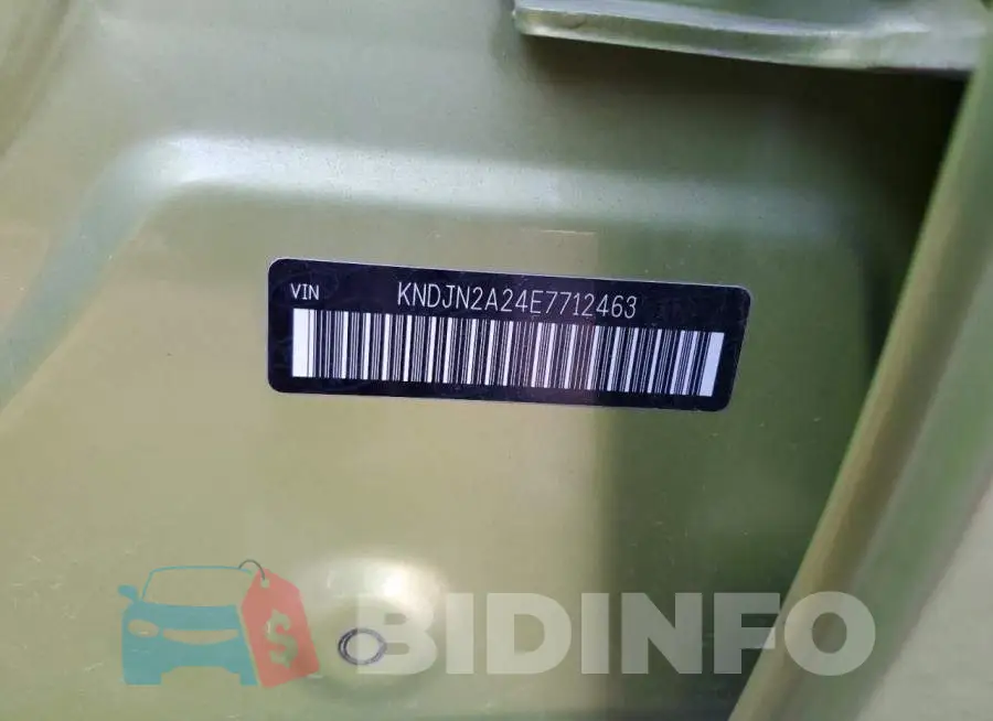 KNDJN2A24E7712463 Photo# 12