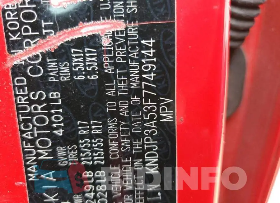 KNDJP3A53F7749144 Photo# 12