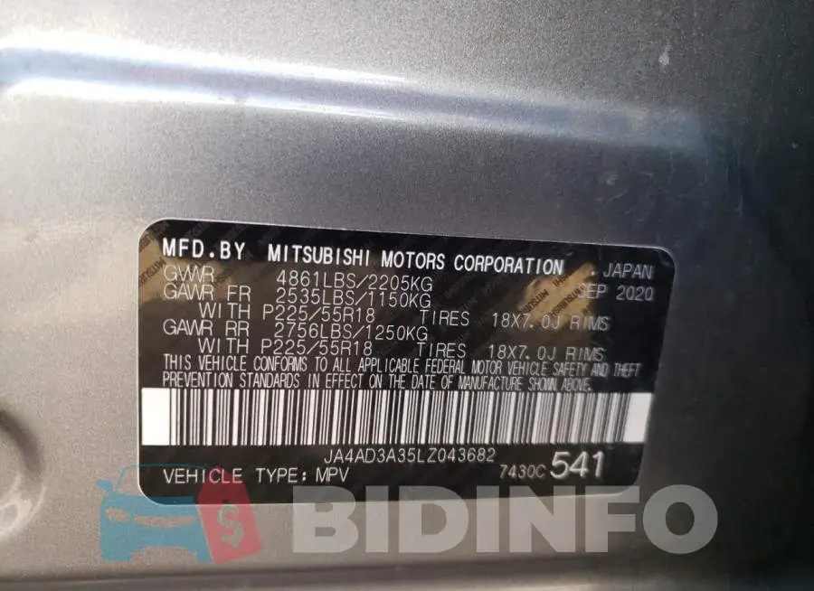 JA4AD3A35LZ043682 Photo# 13
