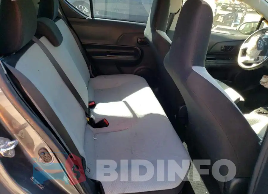 JTDKDTB39F1577716 Photo# 10