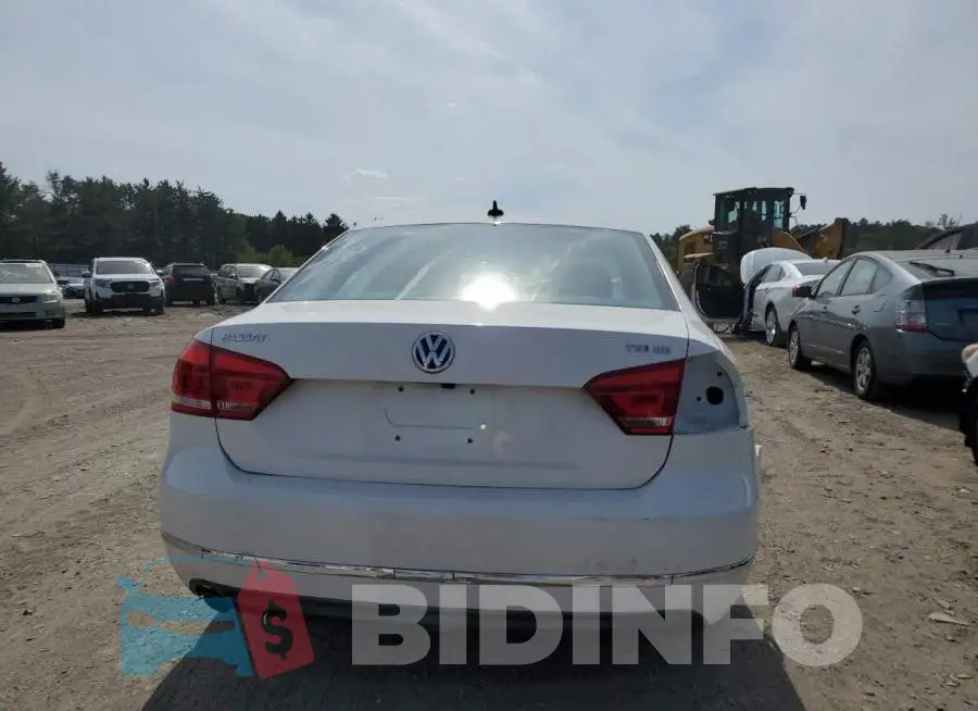1VWBS7A39FC042174 Photo# 6