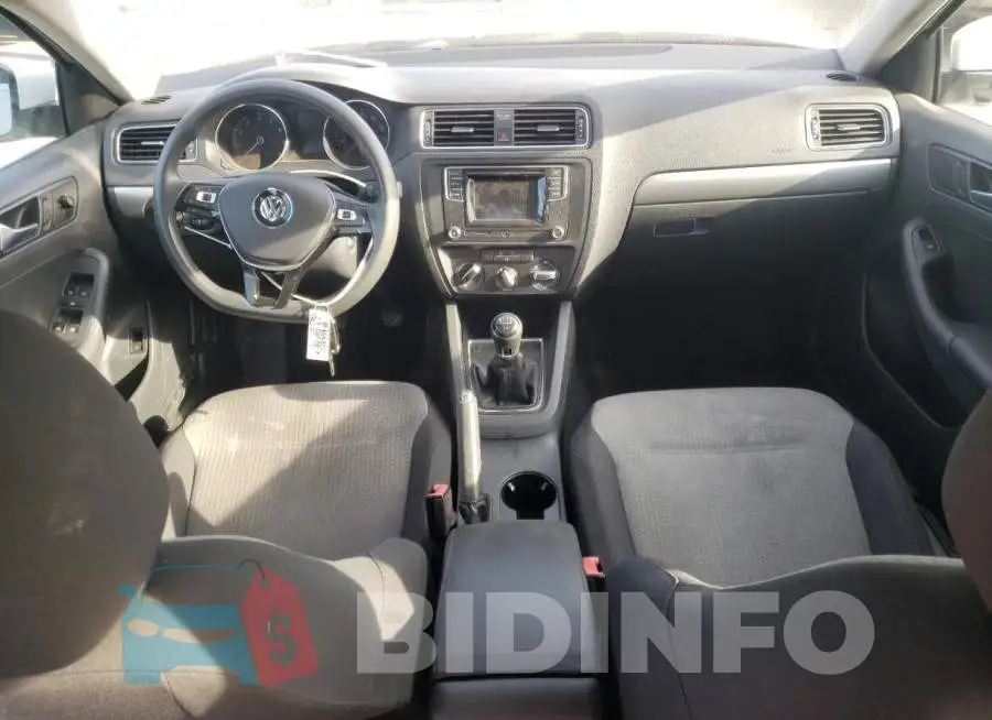 3VW167AJ7HM225573 Photo# 8