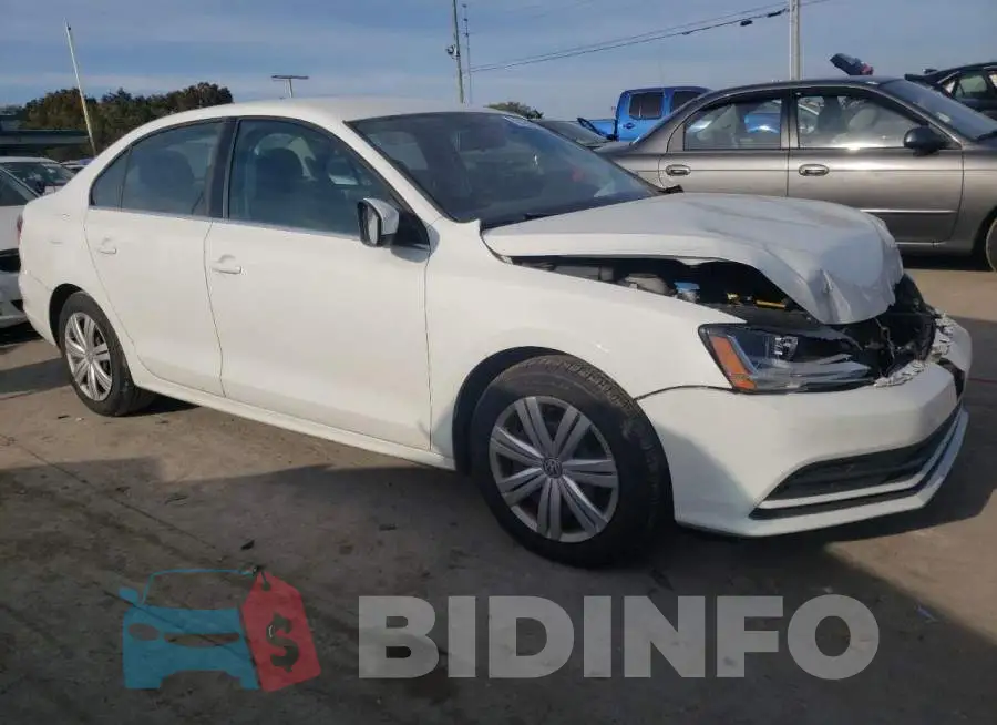 3VW167AJ7HM225573 Photo# 4