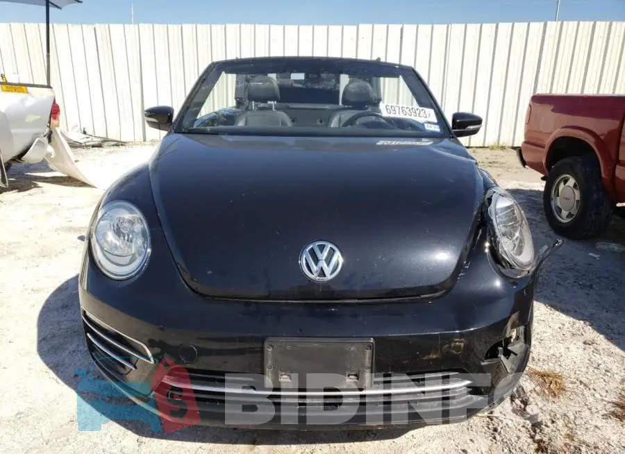3VW5DAAT2JM502335 Photo# 5