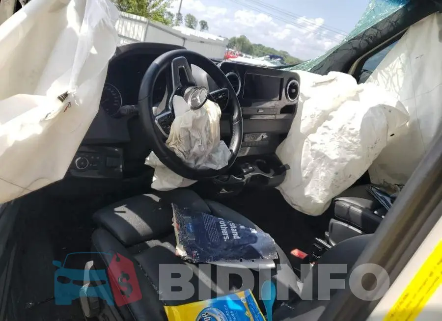 WD4FF0CD3KP140714 Photo# 8