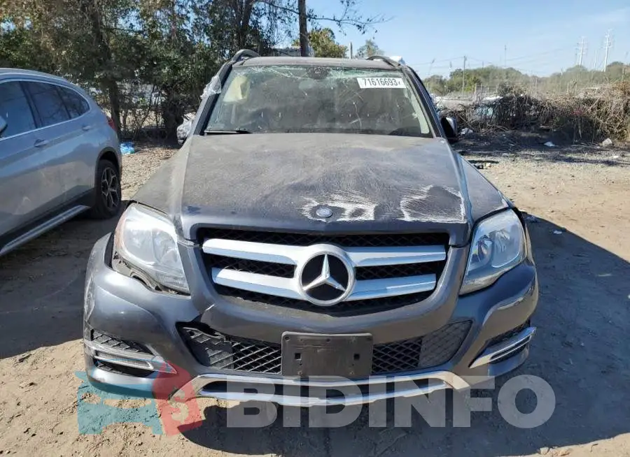 WDCGG5HB8FG437977 Photo# 5