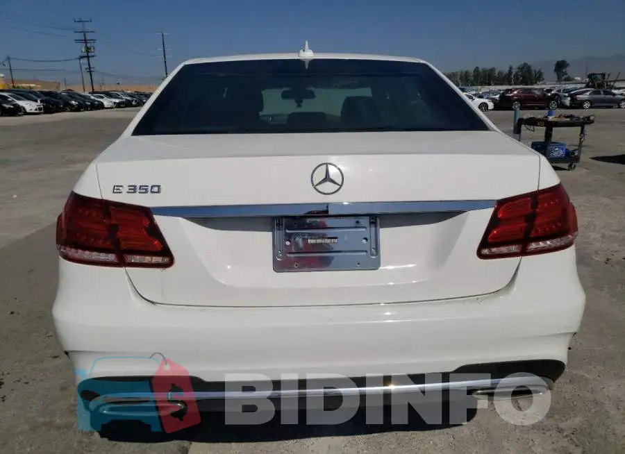 WDDHF5KB5FB101583 Photo# 6