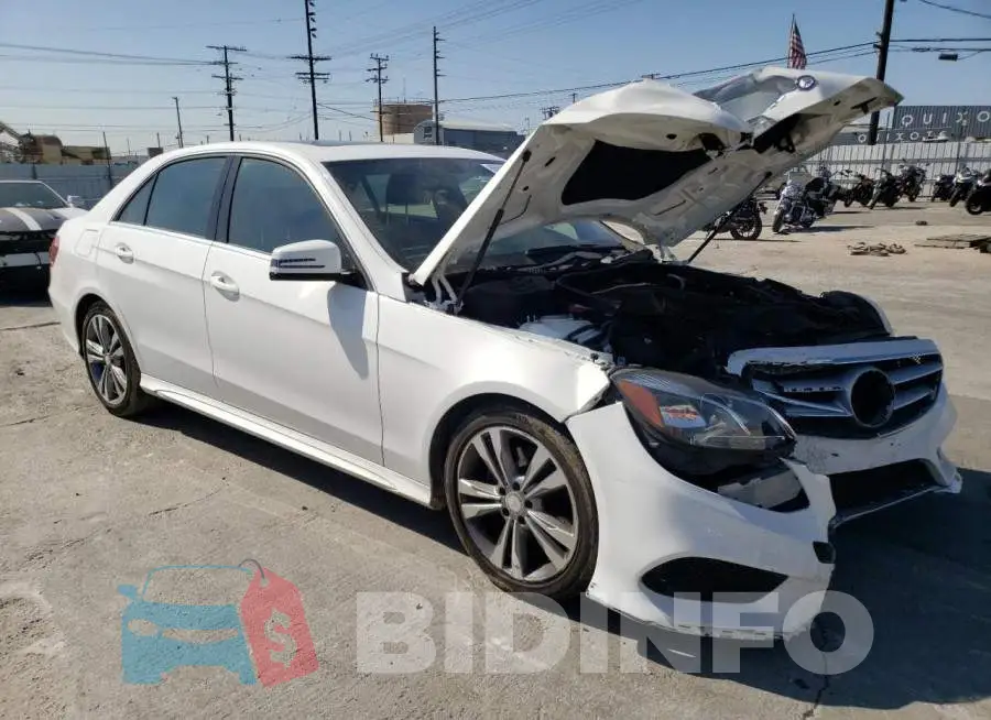 WDDHF5KB5FB101583 Photo# 4