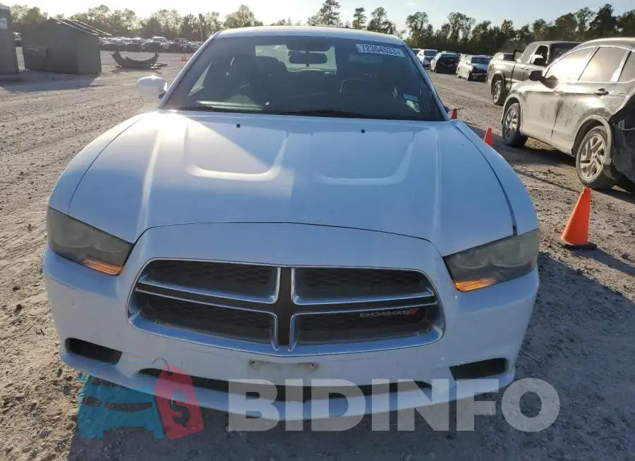 2C3CDXBG2EH147142 Photo# 5