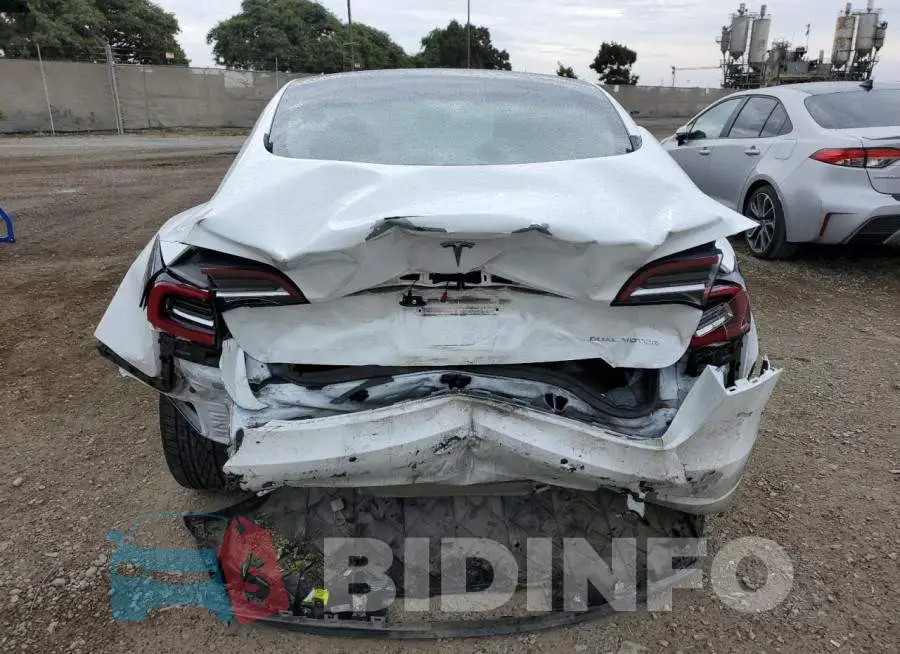 5YJ3E1EB4NF143914 Photo# 6