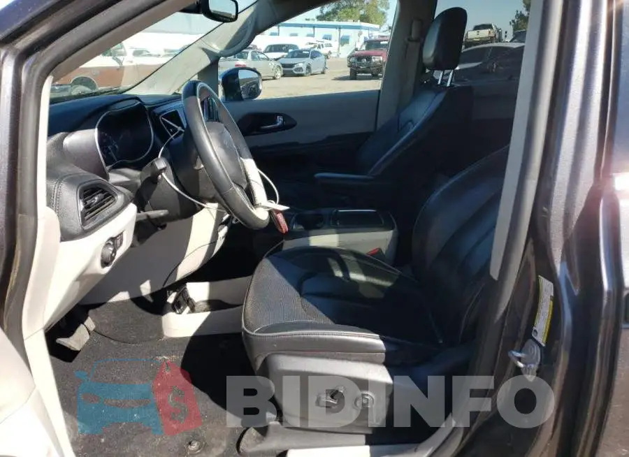 2C4RC1GGXLR109616 Photo# 7