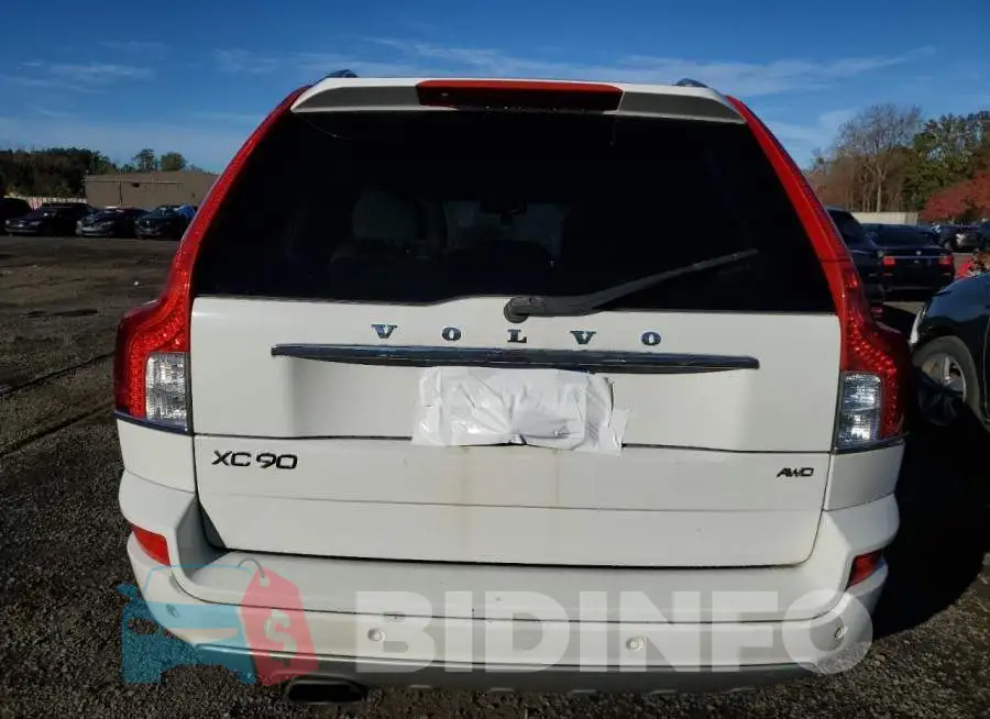 YV4952CZ4E1690591 Photo# 6