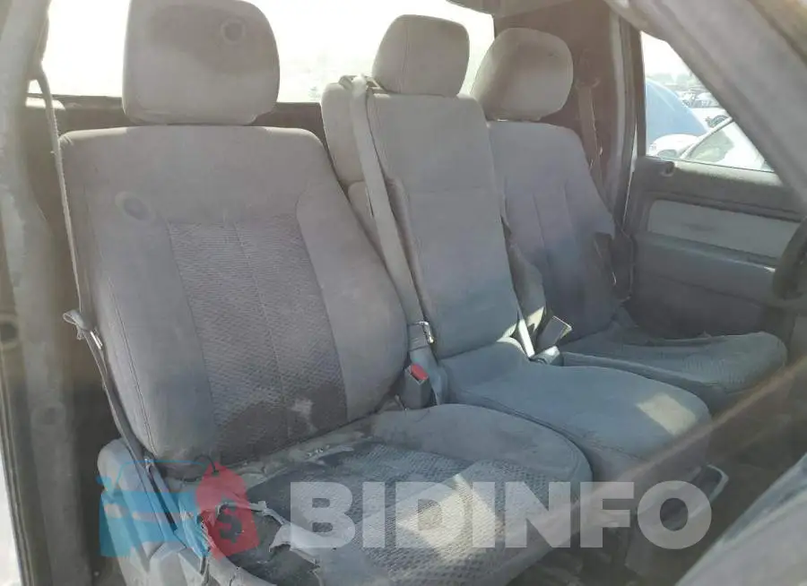 1FTNF1CF0EKD48340 Photo# 10