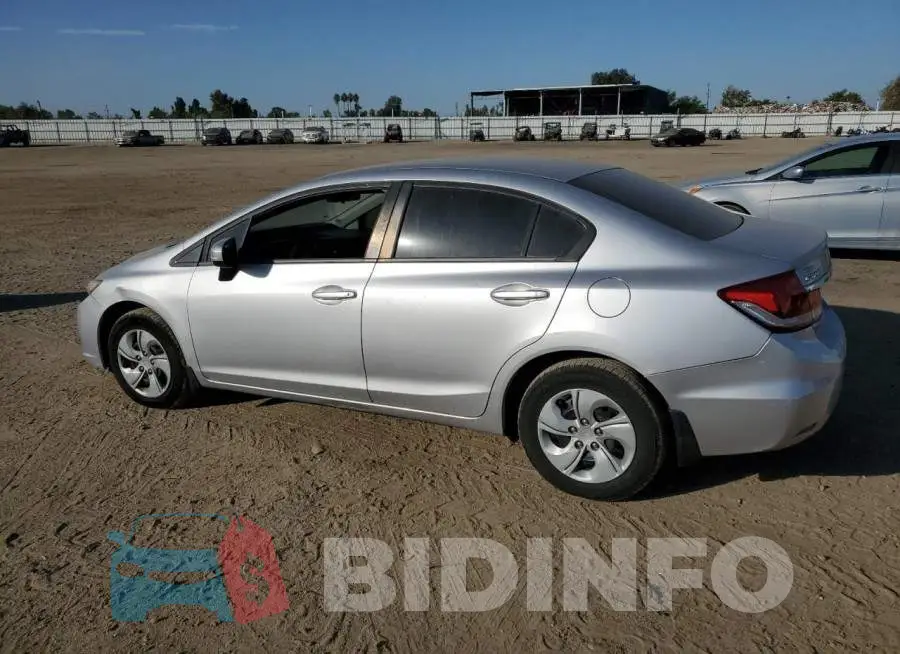 19XFB2F53EE202221 Photo# 2