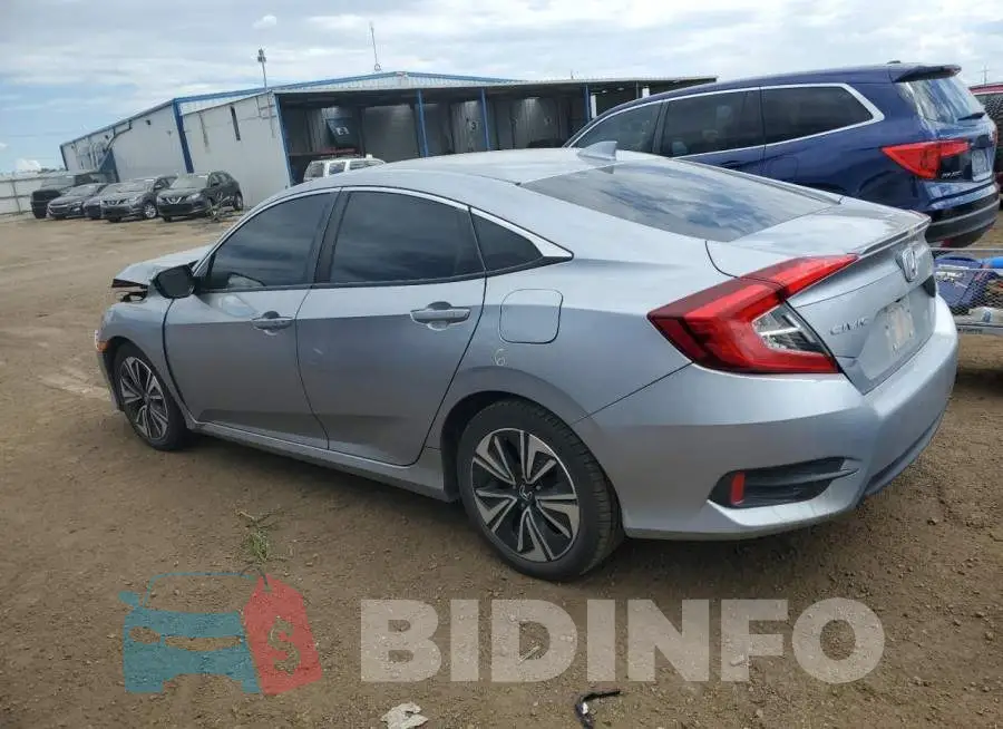 19XFC1F32HE007995 Photo# 2
