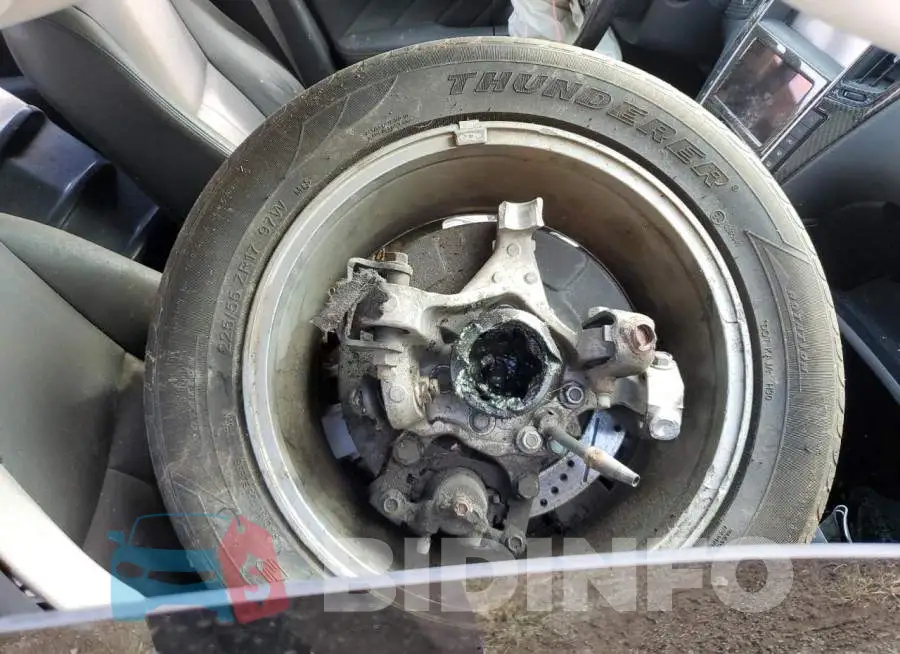 JN1BV7AR9FM411076 Photo# 12