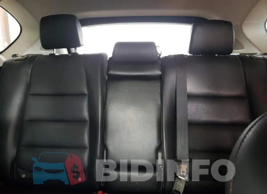 JM3KE2DY3G0658368 Photo# 10