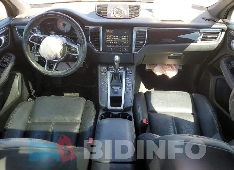WP1AB2A55GLB48060 Photo# 8